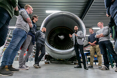 Bachelier en Aérotechnique - orientation Techniques d'entretien - option Avionique